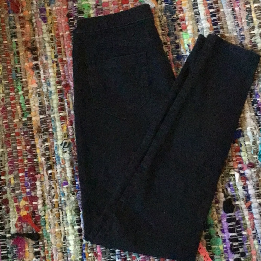 Jennifer Lopez black jeggings